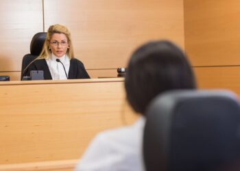 Mujer que lideró esquema Ponzi de $191  millones en Florida fue condenada a 20 años