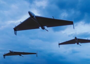 Aeropuerto en New Jersey cierra ante presencia de dron: FBI sigue minimizando el tema