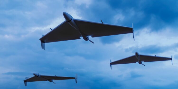 Aeropuerto en New Jersey cierra ante presencia de dron: FBI sigue minimizando el tema