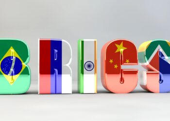 Donald Trump amenaza con aranceles del 100% a países del BRIC que promueven “desdolarización”
