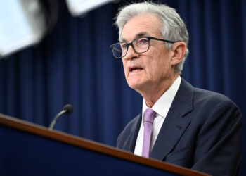 Trump afirma que no buscará remover a Jerome Powell como jefe de la Reserva Federal