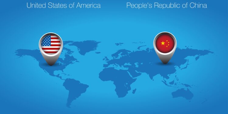 China registra superávit comercial récord mientras enfrenta retos con Estados Unidos