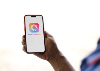 Alertas de noticias falsas en la IA de Apple exponen riesgos de desinformación