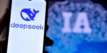 DeepSeek llega al top mundial de descargas: India lidera la demanda por esta IA