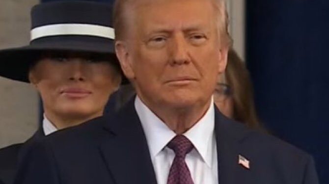 El CEO de Walmart, otros multimillonarios y expresidentes estuvieron en la posesión de Donald Trump