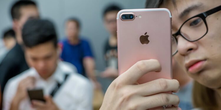 Apple sorprende: Integrará inteligencia artificial de Alibaba en China