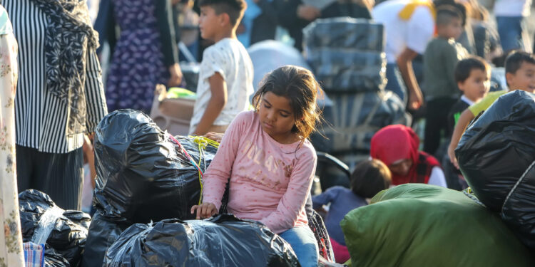 Gobierno de EE. UU. lanza operación masiva para deportar a niños no acompañados