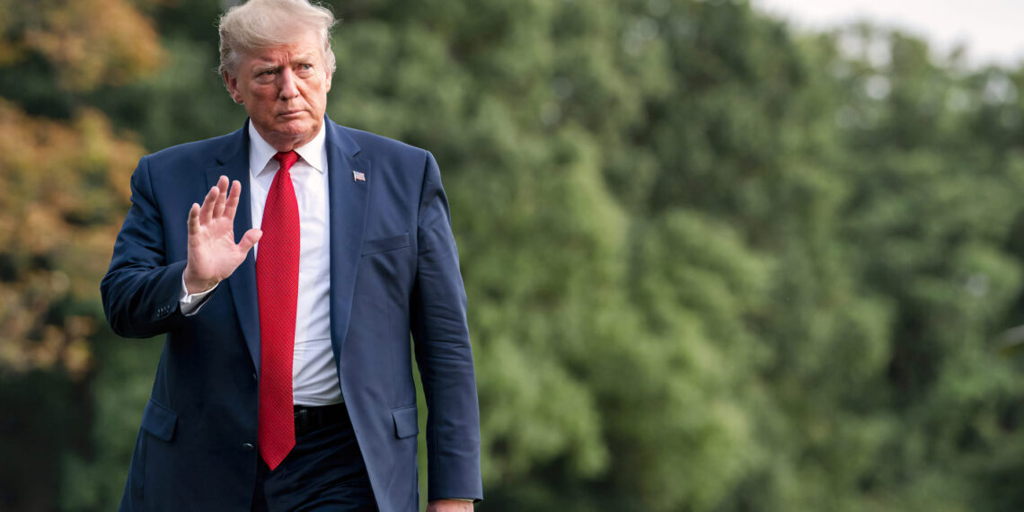 Trump planea nuevos aranceles del 25%: Autos, semiconductores y medicamentos en la mira