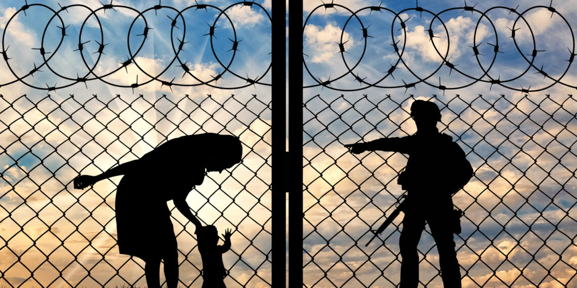 Miedo en las calles: Familias latinas separadas en redadas masivas