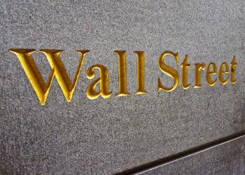 ¡Wall Street resurge!: Nasdaq y S&P 500 suben tras alivio en la inflación