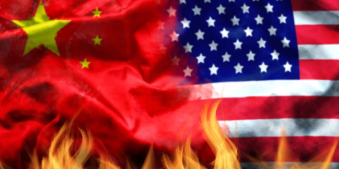 China contraataca: Impone aranceles de hasta el 15% a productos de EE.UU. y restringe exportaciones