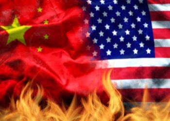 China contraataca: Impone aranceles de hasta el 15% a productos de EE.UU. y restringe exportaciones