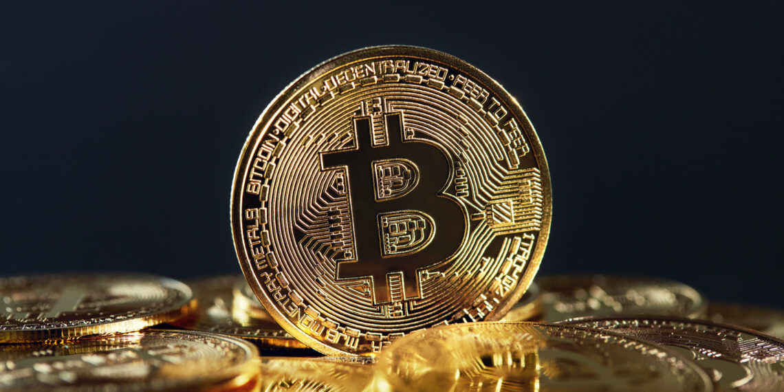 Empresa del imperio Trump podría cerrar polémico negocio cripto con Binance: ¿De qué se trata?