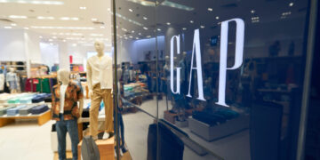 Gap sorprende a Wall Street: acciones se disparan un 17% tras superar expectativas