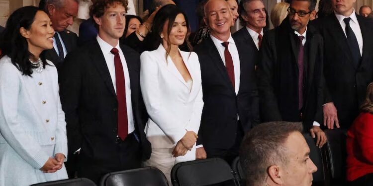 Caída de las “siete magníficas”: El imperio tecnológico tambalea en 2025