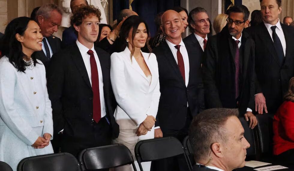 Caída de las “siete magníficas”: El imperio tecnológico tambalea en 2025