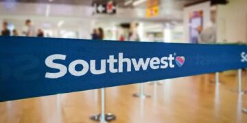 Golpe a los viajeros: Southwest Airlines elimina equipaje gratis y lanza tarifa económica básica