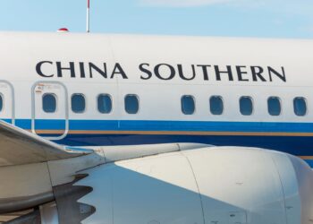 CEO de Boeing confirma prohibición de China a sus aviones
