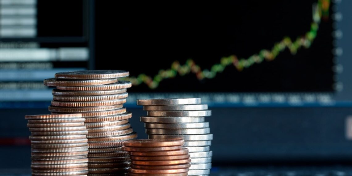 El S&P 500 suma quinto día consecutivo de ganancias pero el fantasma de la recesión acecha