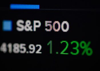 S&P 500 inicia el segundo trimestre al alza