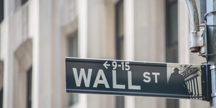 Lunes Negro: Bitcoin se desploma y arrastra al mercado a su peor semana desde 2020