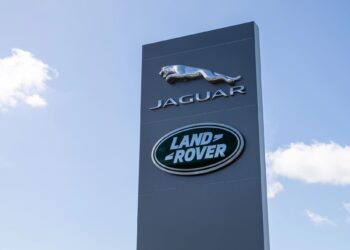 Jaguar Land Rover detiene  envíos a EE. UU.: ¿Medida temporal o definitiva?