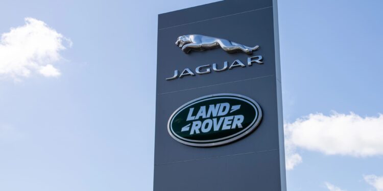 Jaguar Land Rover detiene  envíos a EE. UU.: ¿Medida temporal o definitiva?
