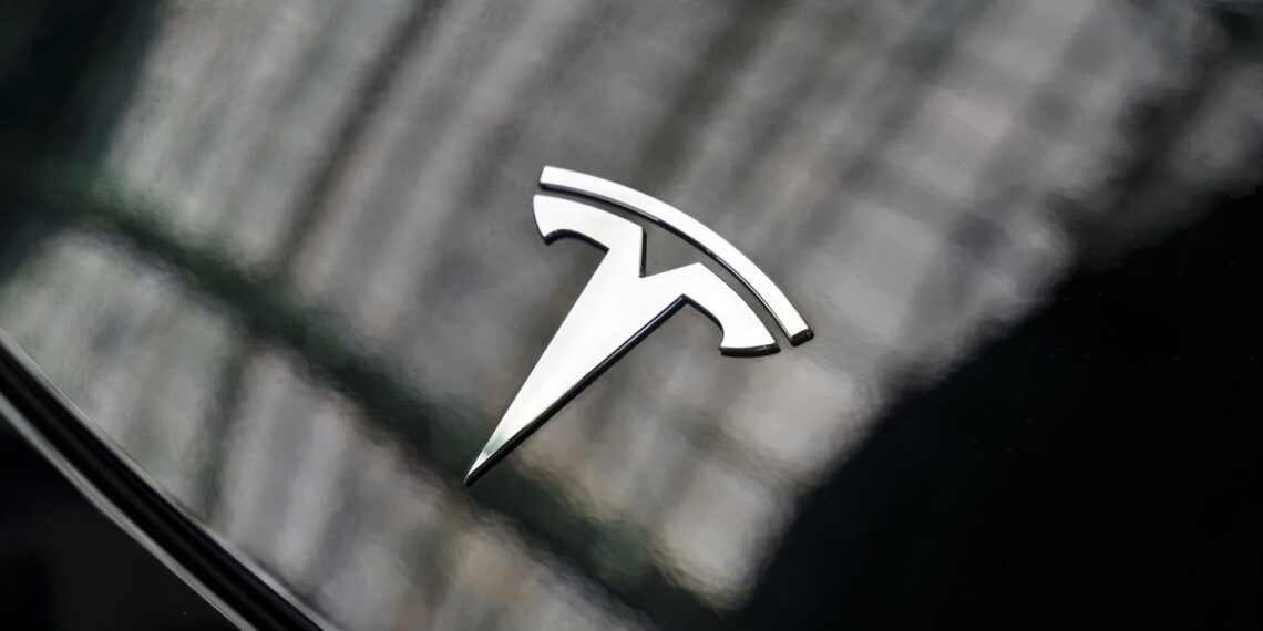 Elon Musk paga caro su incursión en la política: Ingresos de Tesla cayeron 20% durante el primer trimestre