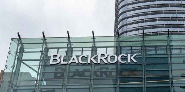Pánico en Wall Street: Goldman advierte un mercado bajista y BlackRock reduce calificación a EE. UU.