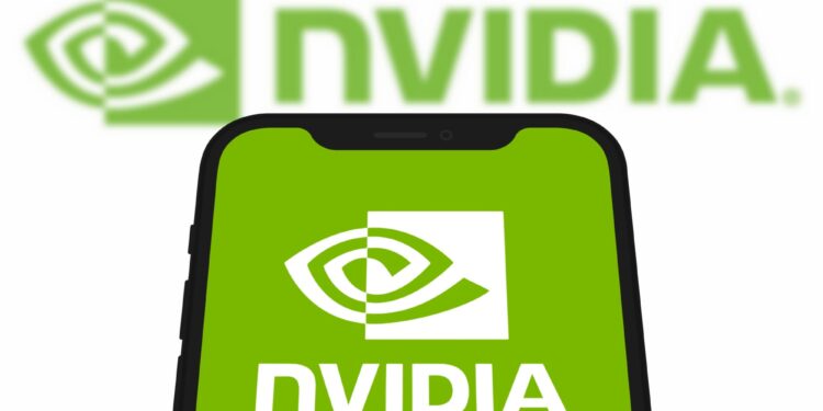 ¡Nvidia desafía la tormenta!: Aranceles de Trump no frenarán su dominio en inteligencia artificial