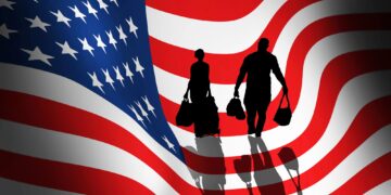 Migrantes legales bajo CBP One, en su mayoría venezolanos, deben abandonar EE. UU. “de inmediato”