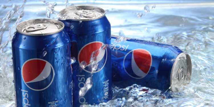 PepsiCo informó resultados del primer trimestre: Recorta previsiones y culpa a los aranceles