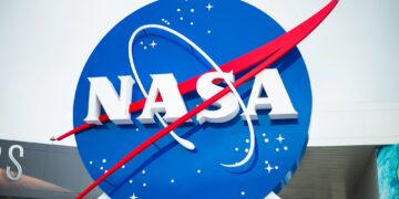 Trump recorta $6,000 millones a la NASA y lanza apuesta millonaria por Marte