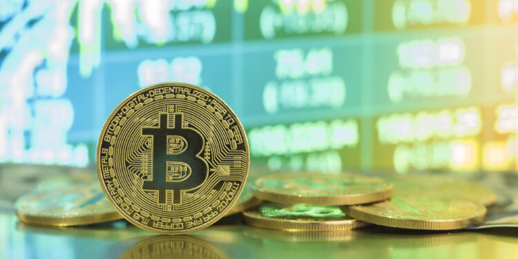 Bitcoin rompe la barrera de los $111,000 y desata una nueva fiebre en Wall Street