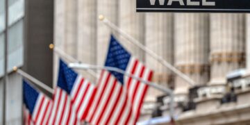 Colapso en Wall Street: Trump enturbia negociaciones y el S&P 500, Dow  Jones y Nasdaq a la baja