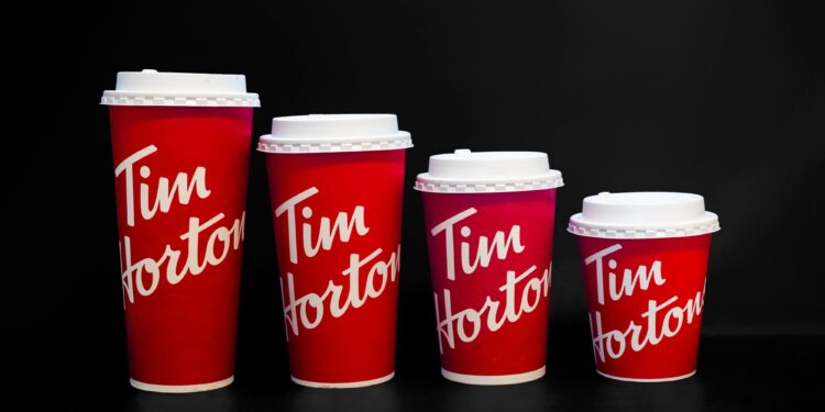 Burger King, Popeyes y Tim Hortons decepcionan y arrastran a Restaurant Brands