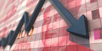 China reduce las tasas de interés de referencia por primera vez durante este año