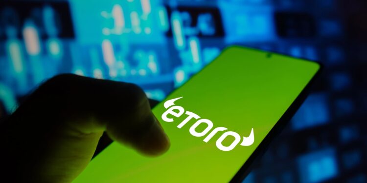 eToro arrasa en su primer día y deja a Wall Street boquiabierto