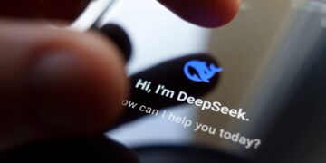 DeepSeek sorprende al mundo con una super potente nueva versión de IA