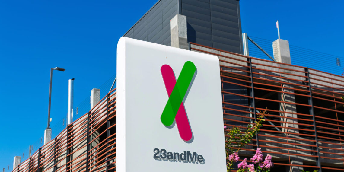 23andMe se retira del Nasdaq tras millonario rescate de Regeneron