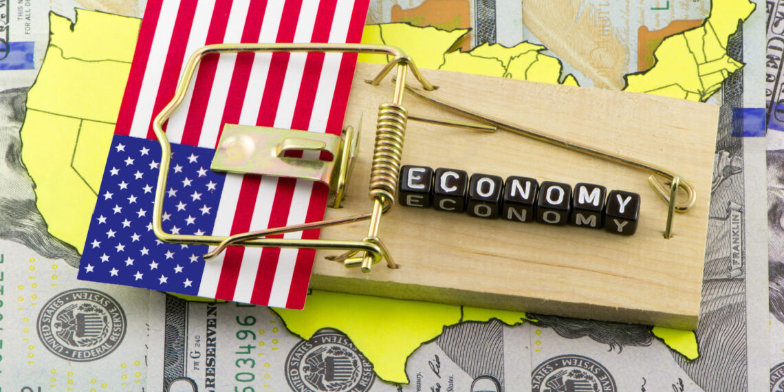 ¡La economía de EE. UU. da un paso atrás!: Primer trimestre de 2025 marca su primera contracción en tres años