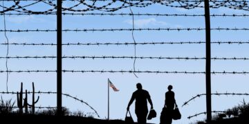 Trump lanza una ofensiva migratoria histórica que sacudirá el sistema de EE. UU.
