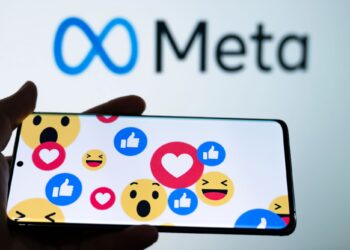 Zuckerberg lanza ofensiva secreta en IA: recluta a la élite tecnológica y crea laboratorio de superinteligencia