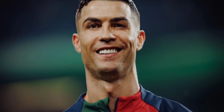 Cristiano rompe récords en la cancha… y en el “banco”: Su fortuna crece como espuma