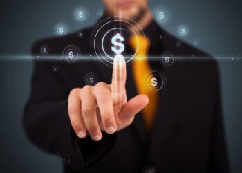 Trader español que anticipa desplomes financieros antes de que ocurran, comparte consejos para invertir en 2025