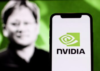El CEO de Nvidia enciende especulaciones: Vende $15 millones en acciones y activa plan de $873 millones