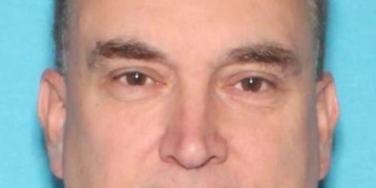 Capturado Vance Boelter, presunto autor de ataque a congresistas demócratas: Esto encontraron en su poder