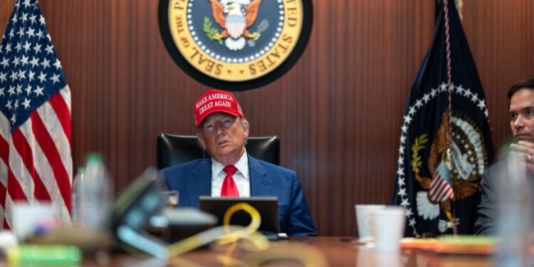 Esto dijo Donald Trump durante breve discurso luego del ataque a instalaciones nucleares en Irán