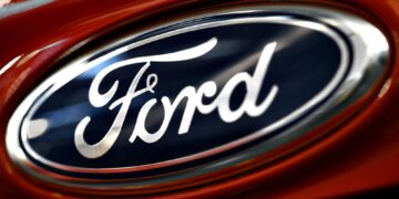 Ford destroza las previsiones del sector con un salto imparable en ventas trimestrales
