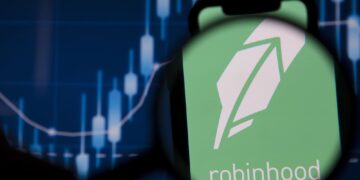 Robinhood ha crecido 160% durante el primer semestre de 2025, sin embargo, enfrenta grandes desafíos regulatorios